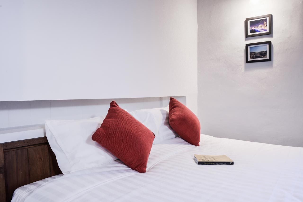 Bed and Breakfast Neighbor Phuthon Bangkok Exterior foto